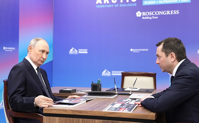 Встреча Президента России с губернатором Мурманской области Андреем Чибисом Встреча Президента России с губернатором Мурманской области Андреем Чибисом