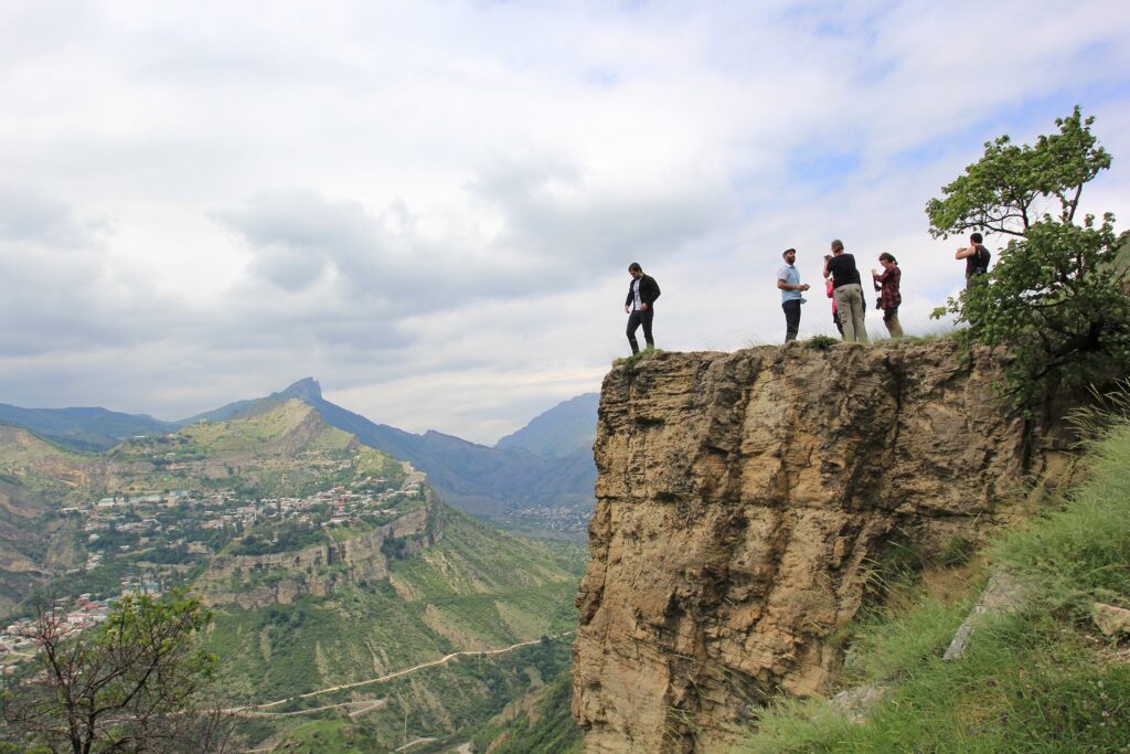Эксперт Щербаченко рассказал, куда поедут туристы на майские праздники Эксперт Щербаченко рассказал, куда поедут туристы на майские праздники