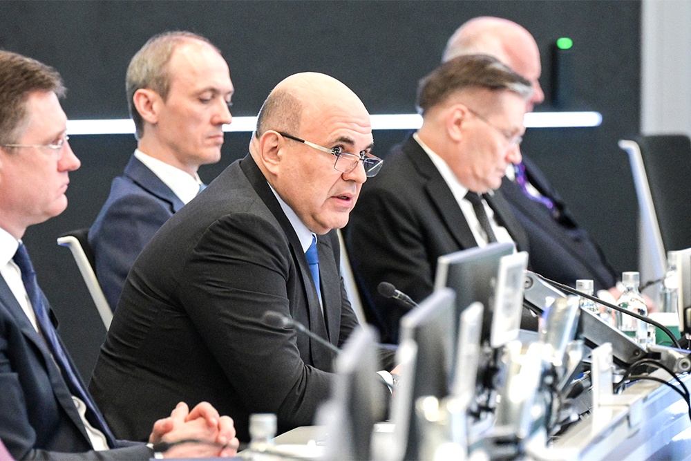 Михаил Мишустин рассказал о результатах перевода российских производств на отечественный софт Михаил Мишустин рассказал о результатах перевода российских производств на отечественный софт