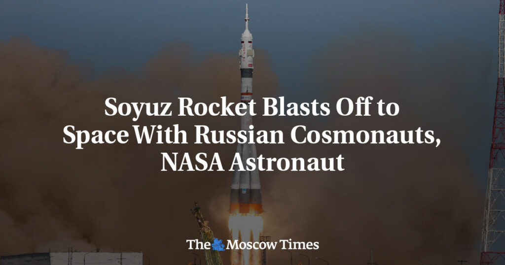 Ракета «Союз» стартовала в космос с российскими космонавтами и астронавтом НАСА Ракета «Союз» стартовала в космос с российскими космонавтами и астронавтом НАСА