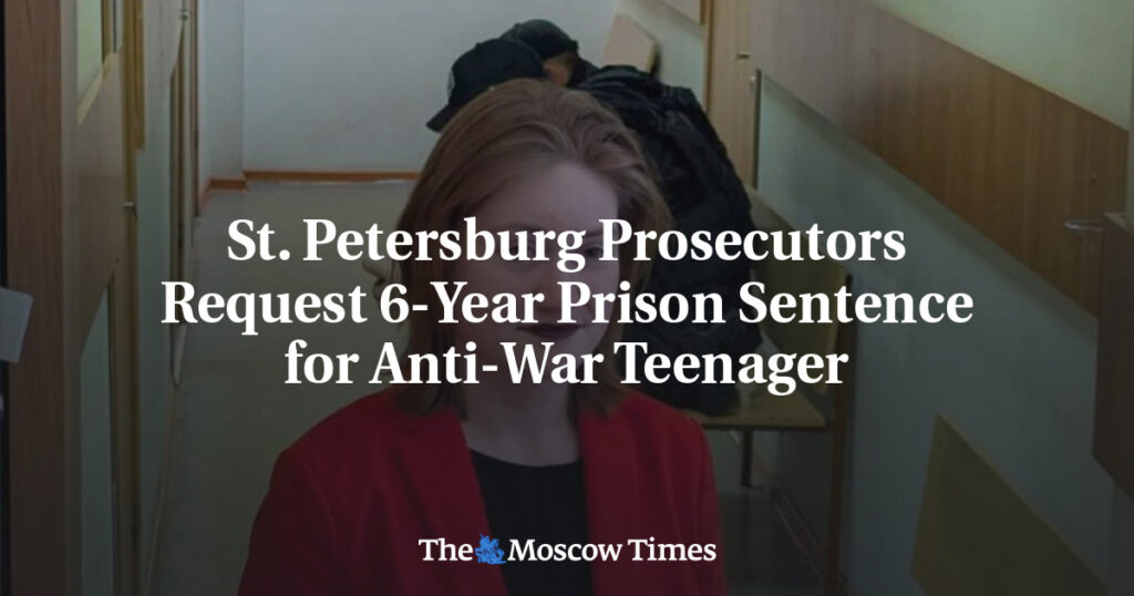 Прокуратура Санкт-Петербурга требует 6 лет тюрьмы для подростка за антивоенные действия Прокуратура Санкт-Петербурга требует 6 лет тюрьмы для подростка за антивоенные действия