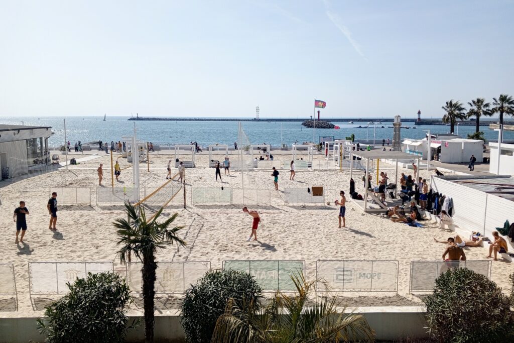 Российский союз туриндустрии: Россияне чаще выбирают для отдыха Сочи и Крым