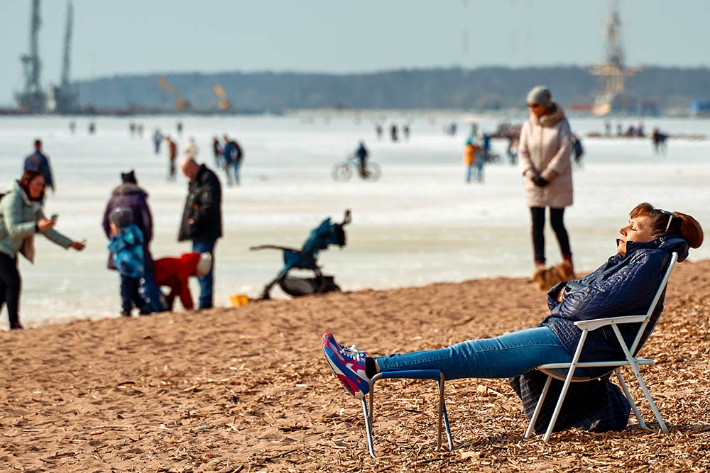 “Цифровой детокс”: эксперты дали советы, как отключиться от работы во время праздников “Цифровой детокс”: эксперты дали советы, как отключиться от работы во время праздников