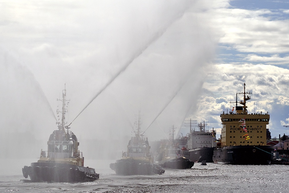 В начале мая в Санкт-Петербурге пройдет знаменитый фестиваль ледоколов В начале мая в Санкт-Петербурге пройдет знаменитый фестиваль ледоколов