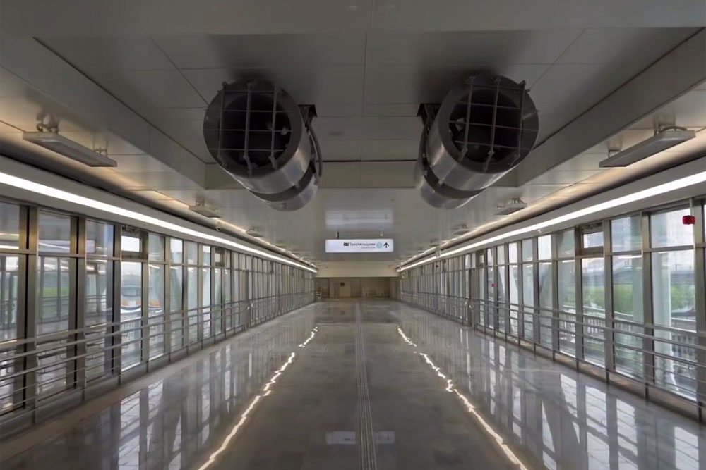 Между станциями метро “Текстильщики” в Москве открыли пешеходный мост Между станциями метро “Текстильщики” в Москве открыли пешеходный мост