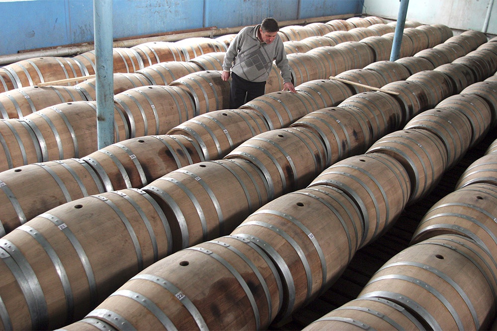 С чем связано резкое сокращение производства алкоголя в России С чем связано резкое сокращение производства алкоголя в России