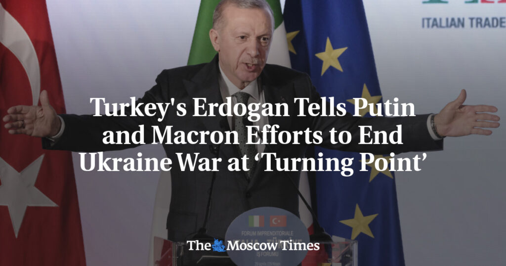 Эрдоган заявил Путину и Макрону, что усилия по прекращению войны в Украине находятся на «поворотном моменте» Эрдоган заявил Путину и Макрону, что усилия по прекращению войны в Украине находятся на «поворотном моменте»