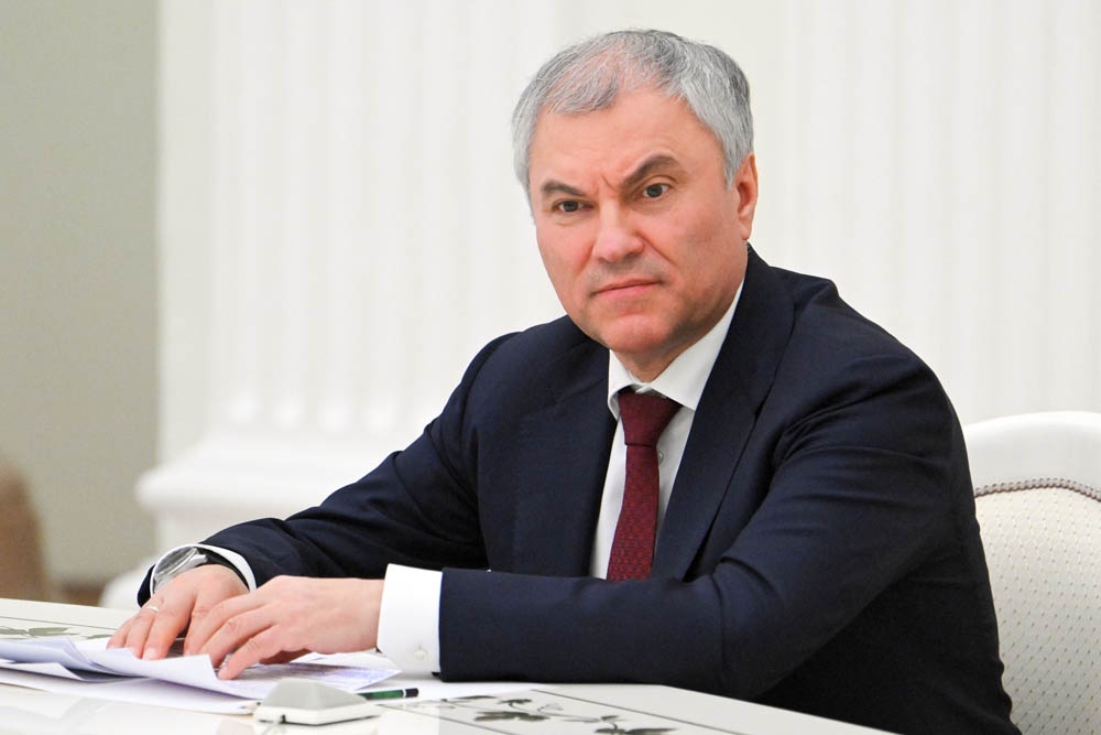 Володин: ГД добьется введения уголовного наказания за продажу детям энергетиков Володин: ГД добьется введения уголовного наказания за продажу детям энергетиков