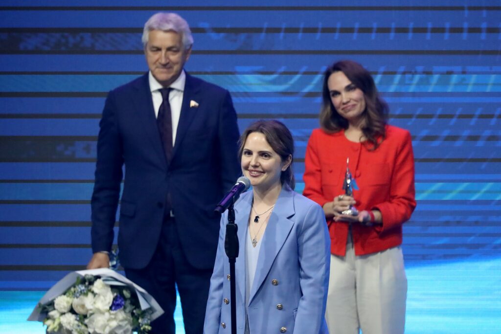 Российская газета” стала лауреатом премии “Импульс добра