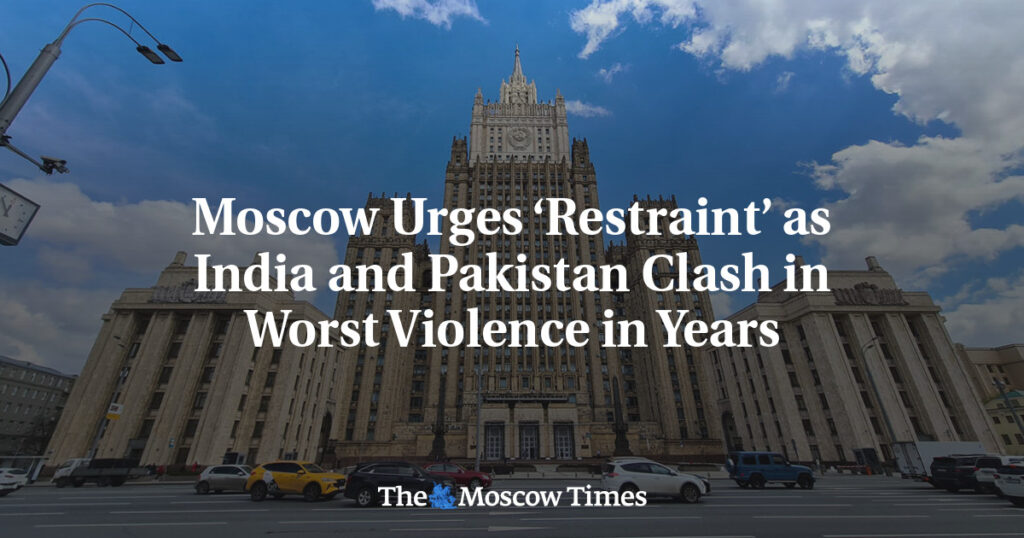 Москва Призывает к Сдержанности на Фоне Столкновений Индии и Пакистана, Самых Жестоких за Последние Годы Москва Призывает к Сдержанности на Фоне Столкновений Индии и Пакистана, Самых Жестоких за Последние Годы