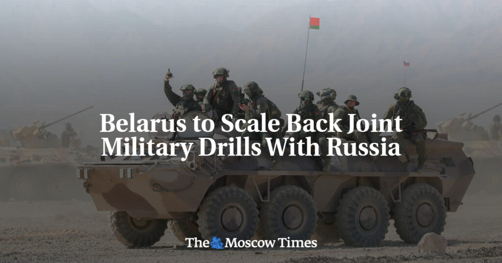 Беларусь сократит совместные военные учения с Россией Беларусь сократит совместные военные учения с Россией
