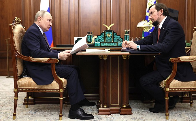 Переговоры с руководителем «Деловой России» Алексеем Репиком • Президент России Переговоры с руководителем «Деловой России» Алексеем Репиком • Президент России