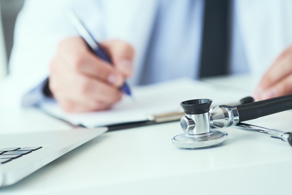 Штрафы для выпускников медвузов за отказ от отработки могут увеличить втрое Штрафы для выпускников медвузов за отказ от отработки могут увеличить втрое