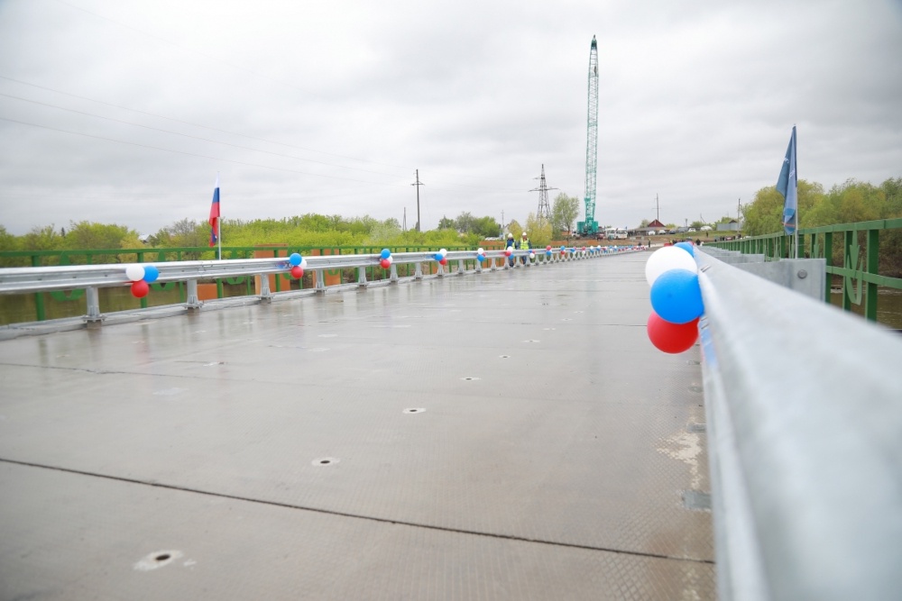 Под Курганом восстановили разрушенный паводком мост Под Курганом восстановили разрушенный паводком мост