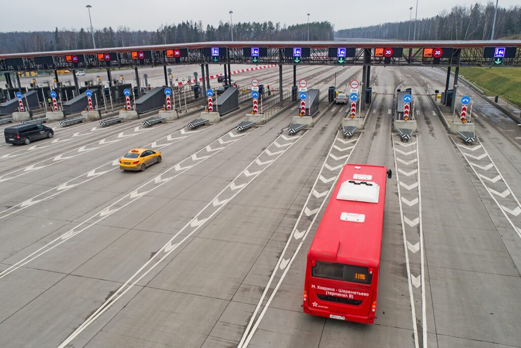 На подмосковном участке трассы Москва – Санкт-Петербург подорожал проезд На подмосковном участке трассы Москва – Санкт-Петербург подорожал проезд