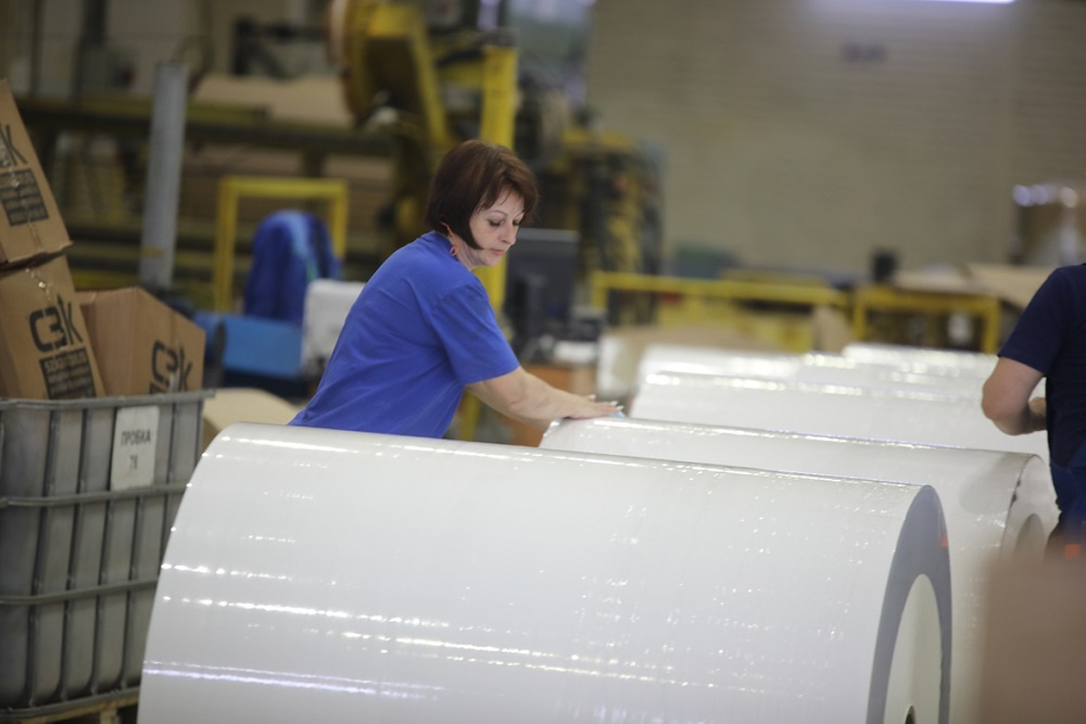 Как работает уникальная фабрика по производству растительного пергамента Как работает уникальная фабрика по производству растительного пергамента