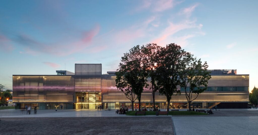 Легендарный голландский архитектор не сожалеет о проектах в России Легендарный голландский архитектор не сожалеет о проектах в России