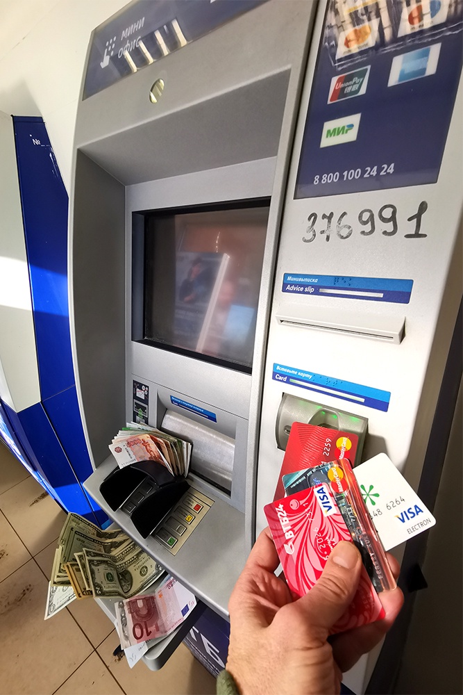 Глава Комитет ГД по финансовому рынку Анатолий Аксаков – об ограничении числа карт, жилищных вкладах и иностранных банках Глава Комитет ГД по финансовому рынку Анатолий Аксаков – об ограничении числа карт, жилищных вкладах и иностранных банках