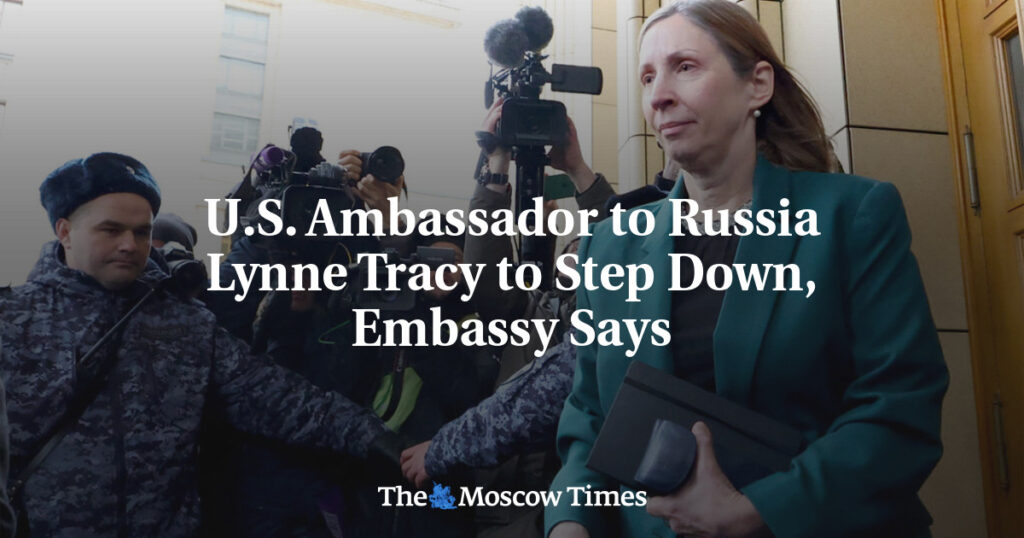 Посол США в России Линн Трейси покинет пост, заявили в посольстве Посол США в России Линн Трейси покинет пост, заявили в посольстве
