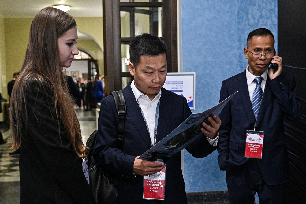 Почему в ДФО резко вырос спрос на специалистов со знанием китайского языка Почему в ДФО резко вырос спрос на специалистов со знанием китайского языка