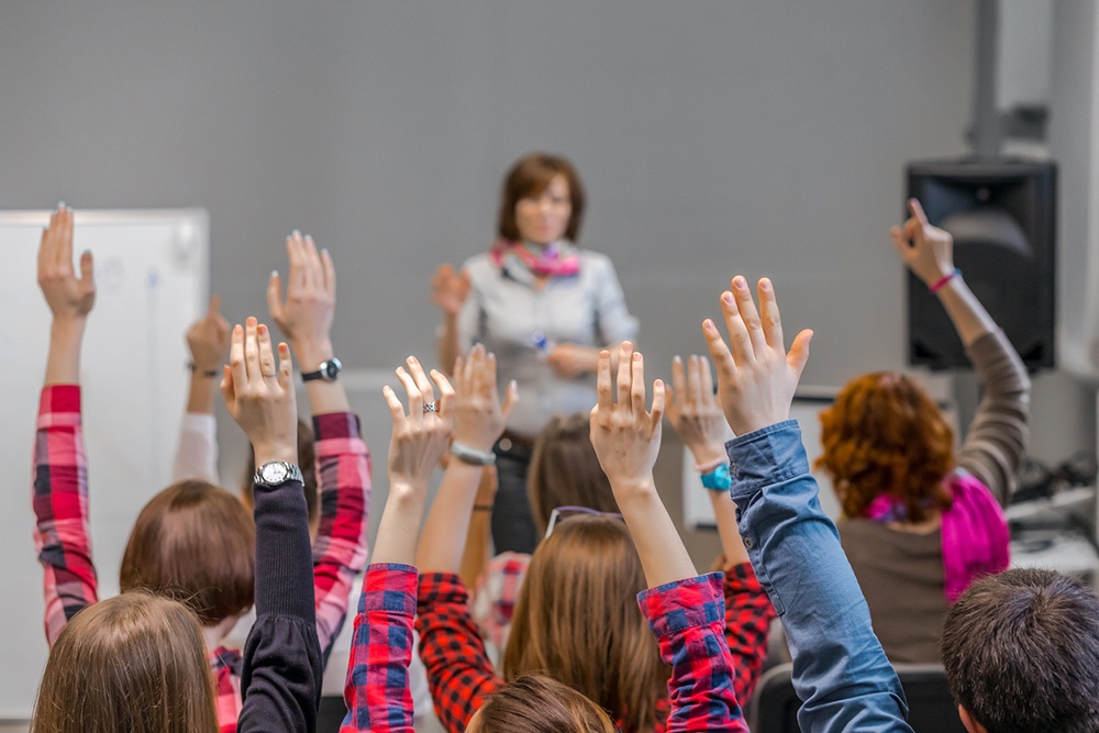 Практика вместо теории: вузы стали активнее предлагать студентам стажировки от компаний-партнеров Практика вместо теории: вузы стали активнее предлагать студентам стажировки от компаний-партнеров