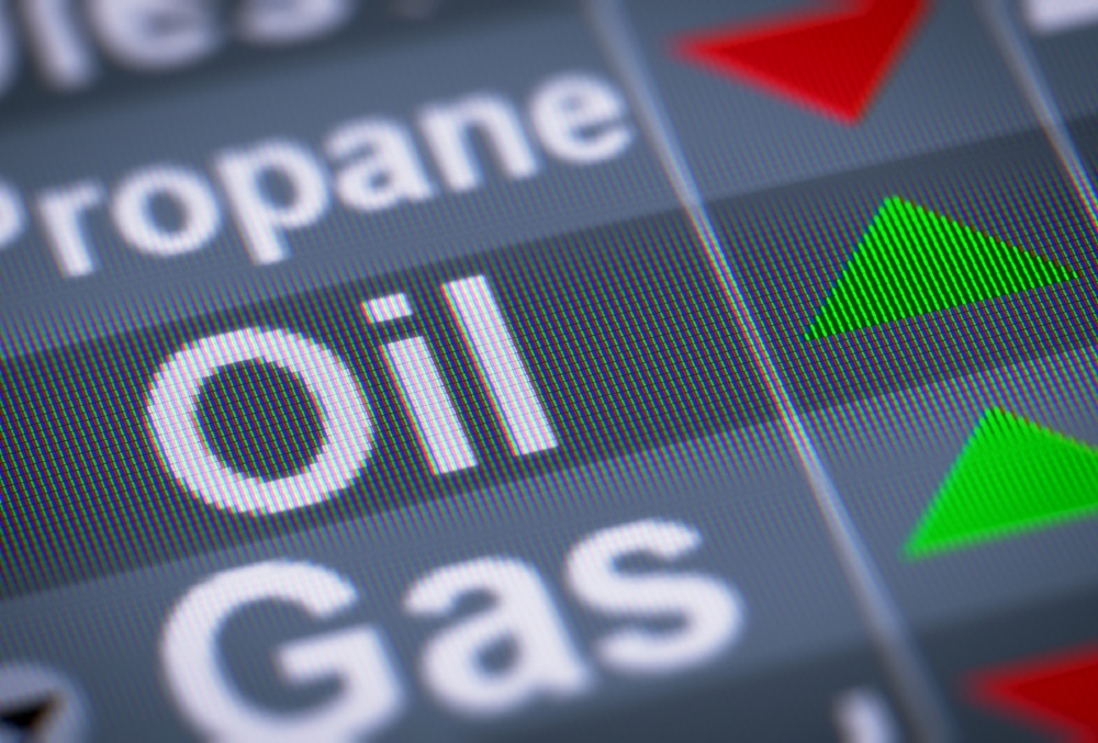 Bloomberg: Евросоюз не сможет снизить потолок цен на нефть из РФ без США Bloomberg: Евросоюз не сможет снизить потолок цен на нефть из РФ без США