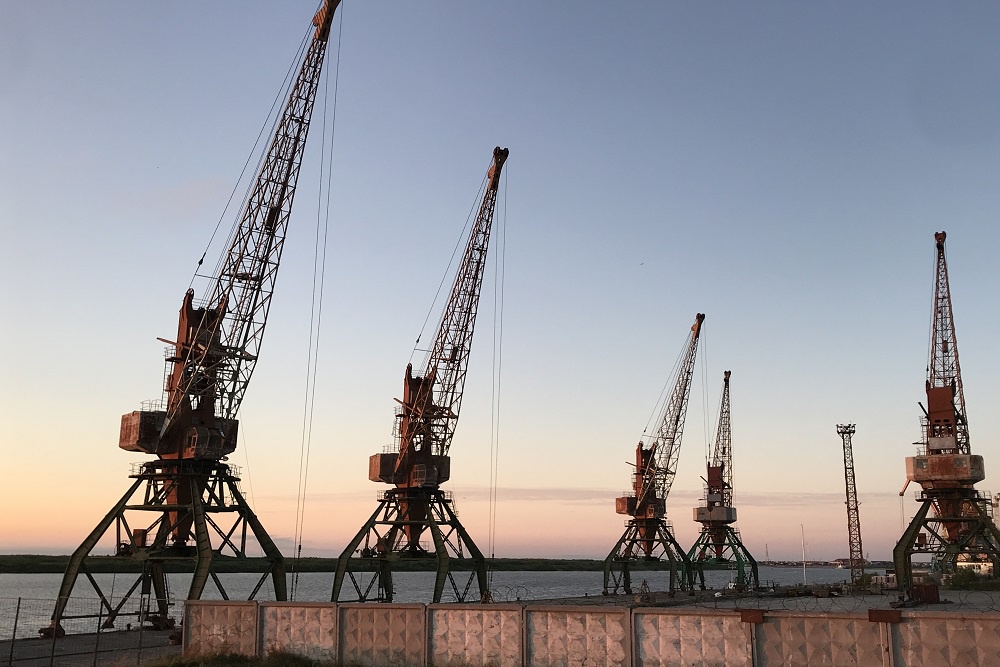 В НАО завершают северный завоз по малым рекам В НАО завершают северный завоз по малым рекам