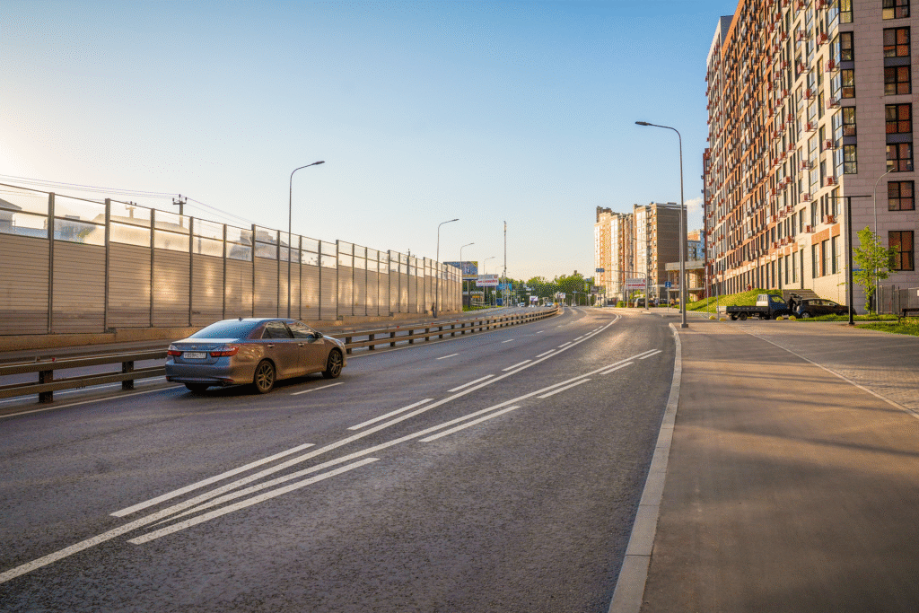 В Новой Москве возле трех станций метро благоустроили территории В Новой Москве возле трех станций метро благоустроили территории