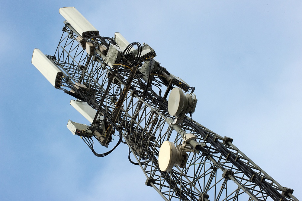 Базовые станции в отдаленных регионах подключат через спутники Базовые станции в отдаленных регионах подключат через спутники