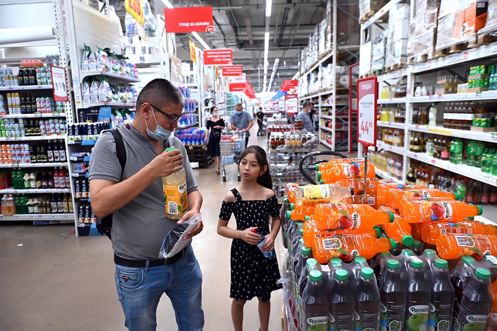 За повторную продажу энергетиков детям предложили наказывать строже За повторную продажу энергетиков детям предложили наказывать строже