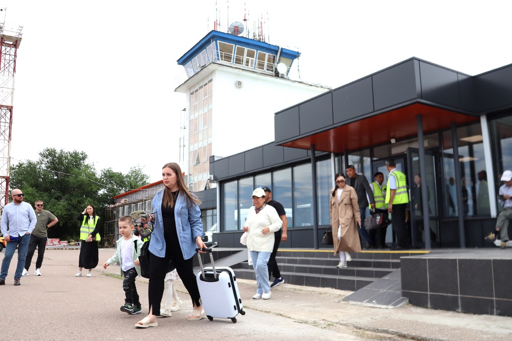 Из аэропорта Элисты запустили регулярные чартерные авиарейсы в турецкую Анталью Из аэропорта Элисты запустили регулярные чартерные авиарейсы в турецкую Анталью