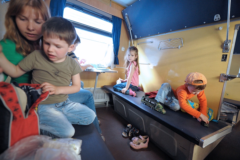 В РЖД рассказали, как многодетным семьям первыми купить билеты на поезда на юг В РЖД рассказали, как многодетным семьям первыми купить билеты на поезда на юг