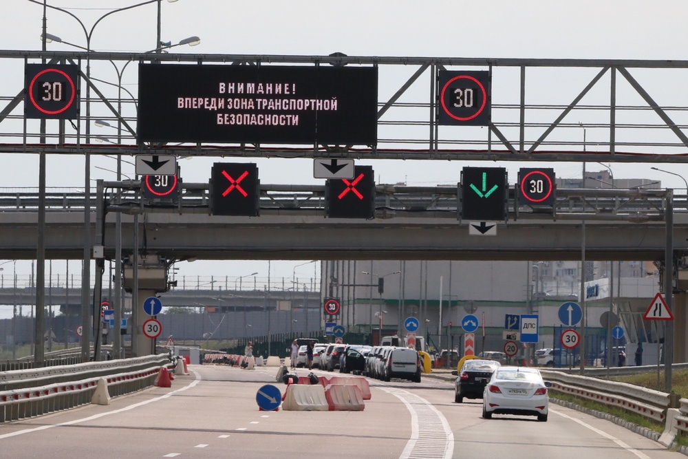 Пробка у Крымского моста: как ее избежать Пробка у Крымского моста: как ее избежать