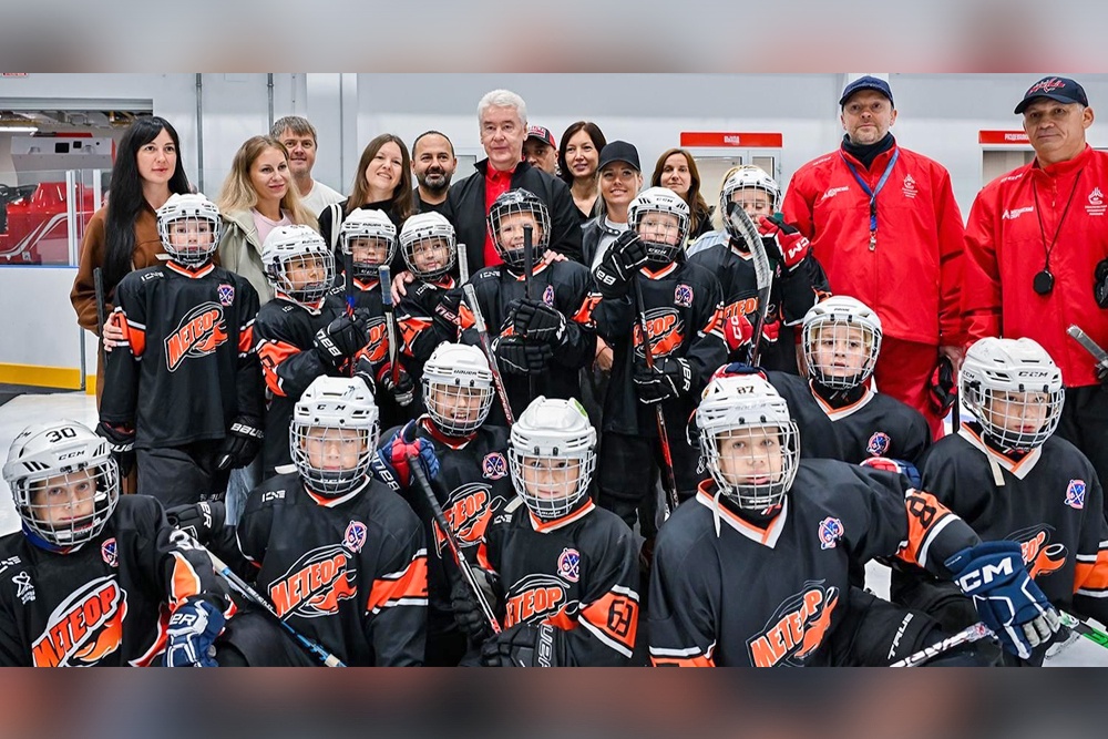 Каток и два бассейна. Что ждет москвичей в новом спорткомплексе в Южном Бутове Каток и два бассейна. Что ждет москвичей в новом спорткомплексе в Южном Бутове