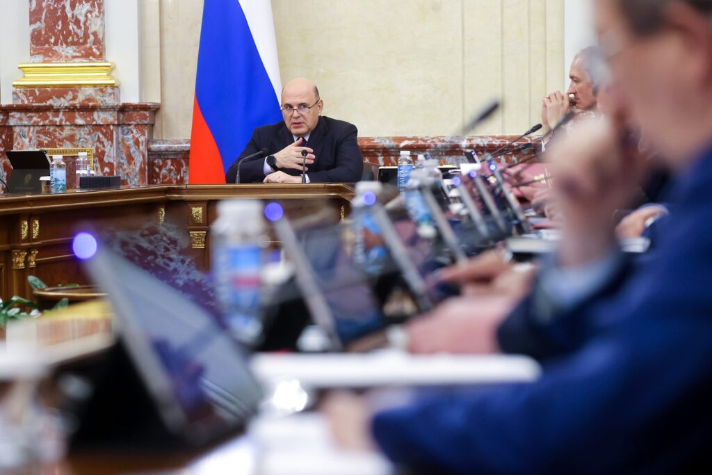 Новые льготы к званию “Мать-героиня” не будут навязываться как обязательные Новые льготы к званию “Мать-героиня” не будут навязываться как обязательные