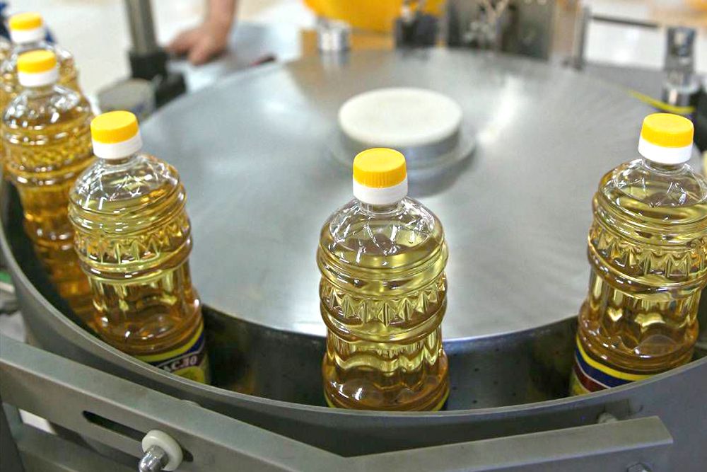 Правительство приостановило действие пошлин на подсолнечное масло Правительство приостановило действие пошлин на подсолнечное масло