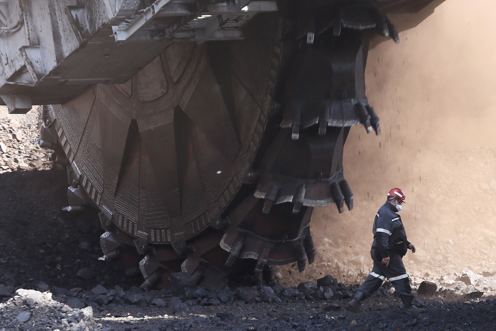 Исламов: 51 угольное предприятие остановлено или на грани остановки в РФ Исламов: 51 угольное предприятие остановлено или на грани остановки в РФ