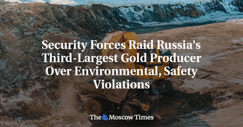 Силовики провели рейд на третьего по величине производителя золота в России из-за нарушений экологических и безопасностных норм Силовики провели рейд на третьего по величине производителя золота в России из-за нарушений экологических и безопасностных норм