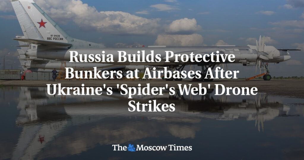 Россия строит защитные бункеры на авиабазах после ударов дронов Украины по принципу “паутины” Россия строит защитные бункеры на авиабазах после ударов дронов Украины по принципу “паутины”