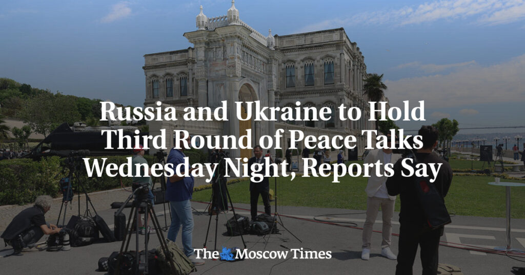 Россия и Украина проведут третий раунд мирных переговоров в среду вечером, сообщают СМИ Россия и Украина проведут третий раунд мирных переговоров в среду вечером, сообщают СМИ