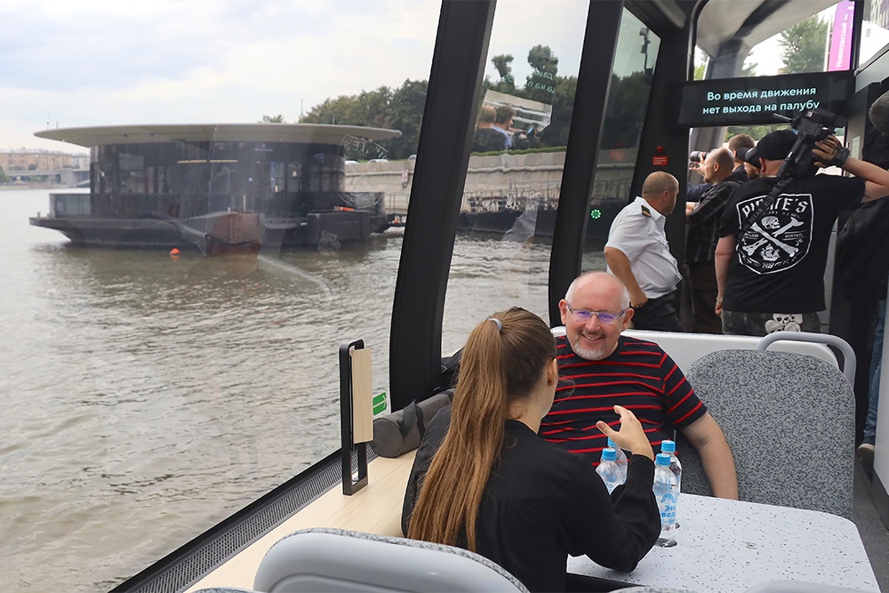 Новым маршрутом по Москве-реке пользуются 1,7 тысячи пассажиров в день Новым маршрутом по Москве-реке пользуются 1,7 тысячи пассажиров в день