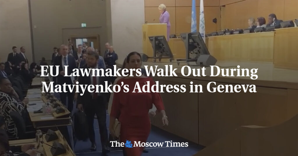 Депутаты ЕС покинули зал во время выступления Матвиенко в Женеве Депутаты ЕС покинули зал во время выступления Матвиенко в Женеве