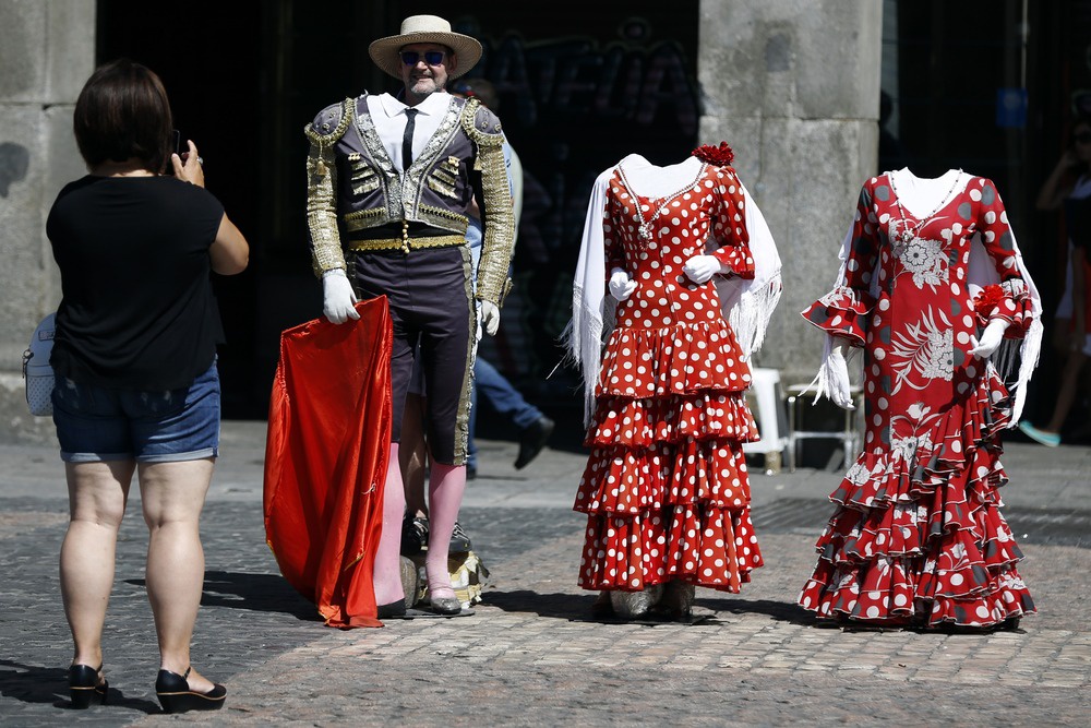 У россиян почти нет шансов получить шенгенскую визу до конца лета У россиян почти нет шансов получить шенгенскую визу до конца лета