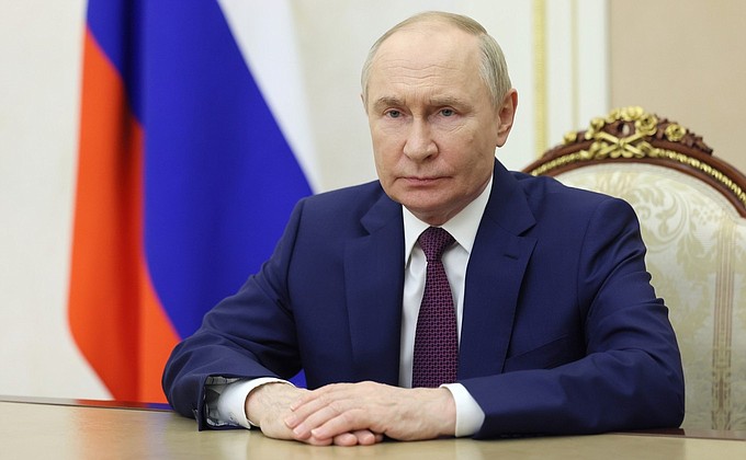 Видеообращение Президента России в честь Дня ВМФ Видеообращение Президента России в честь Дня ВМФ