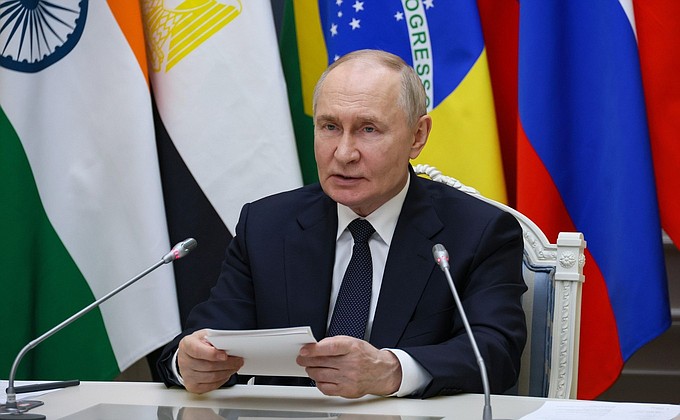 Пленарное заседание 17-го саммита БРИКС • Президент России Пленарное заседание 17-го саммита БРИКС • Президент России