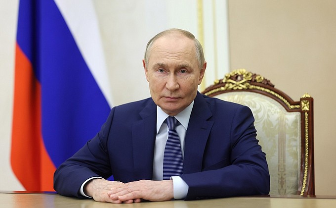 Видеообращение Президента России в честь Дня сотрудника органов следствия Видеообращение Президента России в честь Дня сотрудника органов следствия