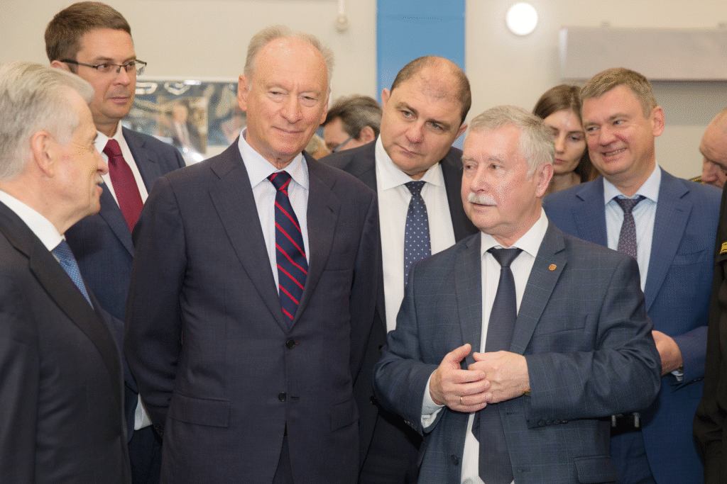 Гендиректор “Рубина” Игорь Вильнит: На подводные беспилотники, что строят в НАТО, у нас есть ответ Гендиректор “Рубина” Игорь Вильнит: На подводные беспилотники, что строят в НАТО, у нас есть ответ