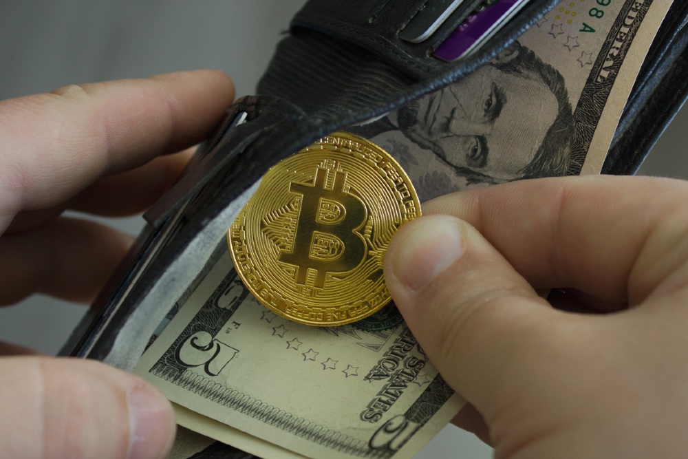 Курс биткоина перестал сильно шататься. Но надолго ли? Курс биткоина перестал сильно шататься. Но надолго ли?