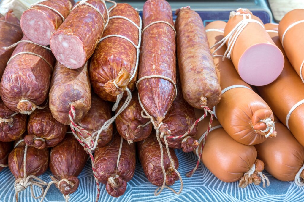 Начинается эксперимент по маркировке колбас: как это скажется на ценах и что беспокоит производителей Начинается эксперимент по маркировке колбас: как это скажется на ценах и что беспокоит производителей