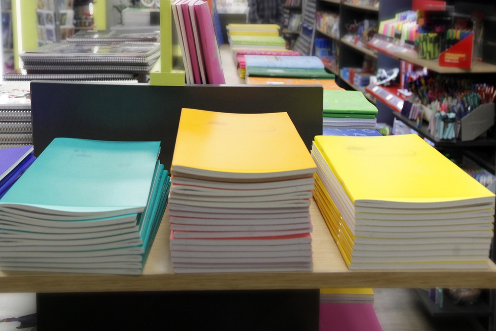 ФАС предложила ограничить цены и наценки на школьные товары до конца лета ФАС предложила ограничить цены и наценки на школьные товары до конца лета